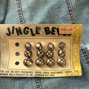 Vintage Jingle Bell Set on Card
